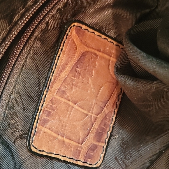 FOSSIL LEATHER HANDBAG. - Picture 10 of 16